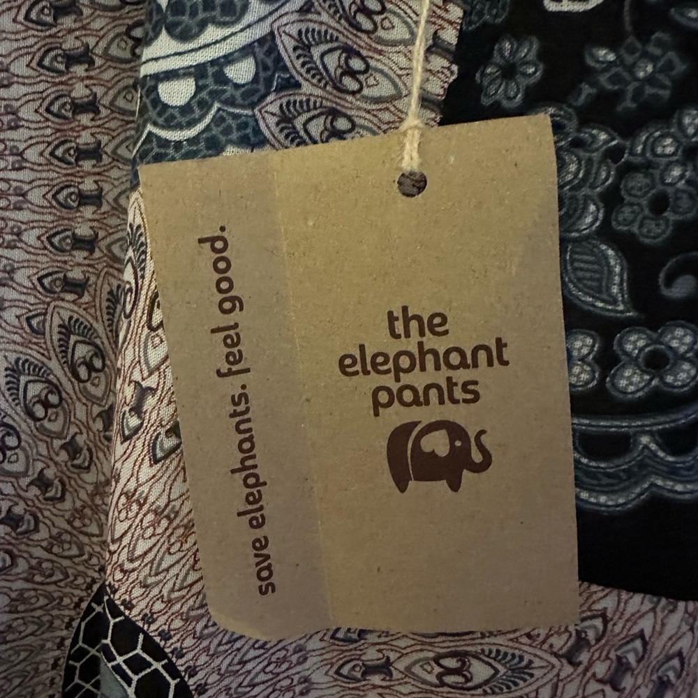 The elephant pants - Picture 8 of 8